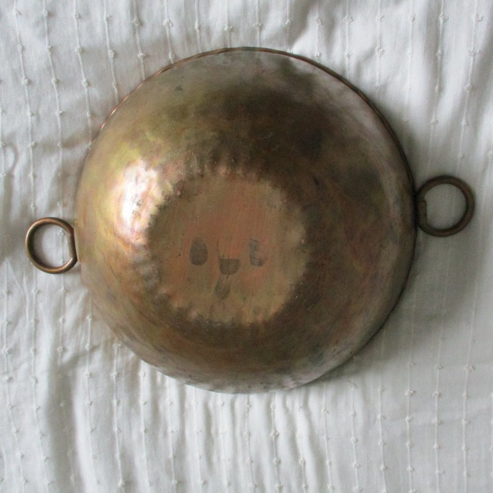 1940s hammered copper bowl - Picture 2 of 6